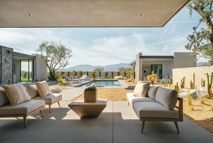 Elegant Estate in Rancho Mirage - Rancho Mirage, California