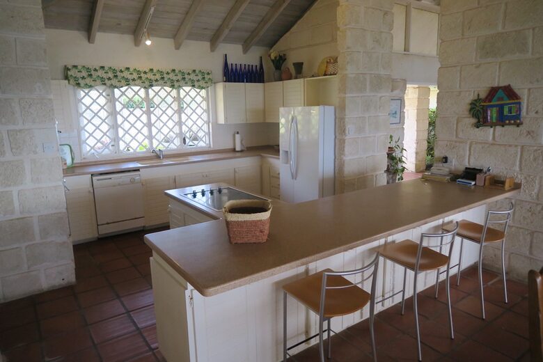 DreamAway - Sam Lords, Barbados