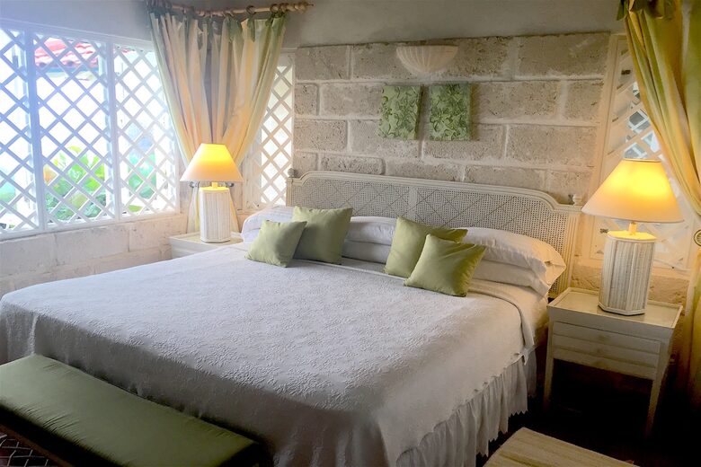 DreamAway - Sam Lords, Barbados