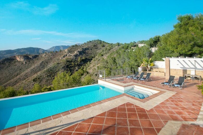 Mas Mananas - La Herradura, Spain