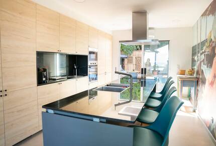 Seaview villa in Cascais Bay - Cascais, Portugal