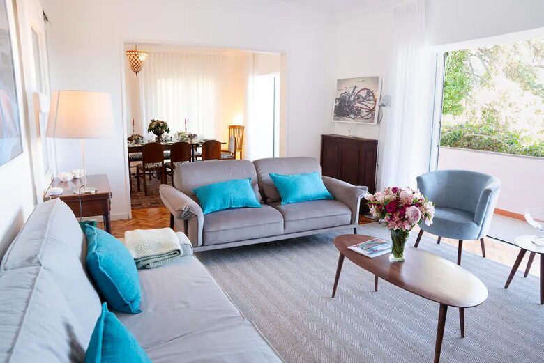 Seaview villa in Cascais Bay - Cascais, Portugal