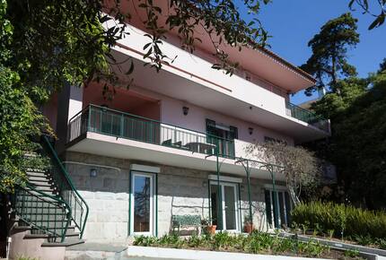 Seaview villa in Cascais Bay - Cascais, Portugal