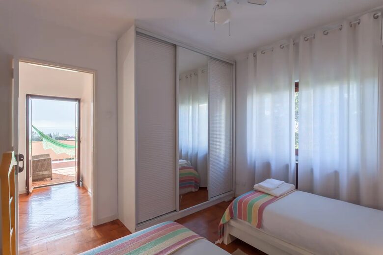 Seaview villa in Cascais Bay - Cascais, Portugal