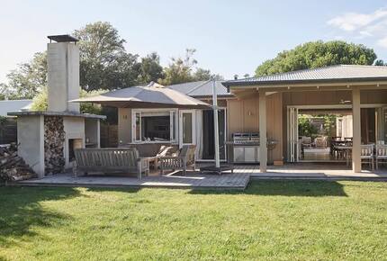 The Boathouse - Hawkes Bay, New Zealand