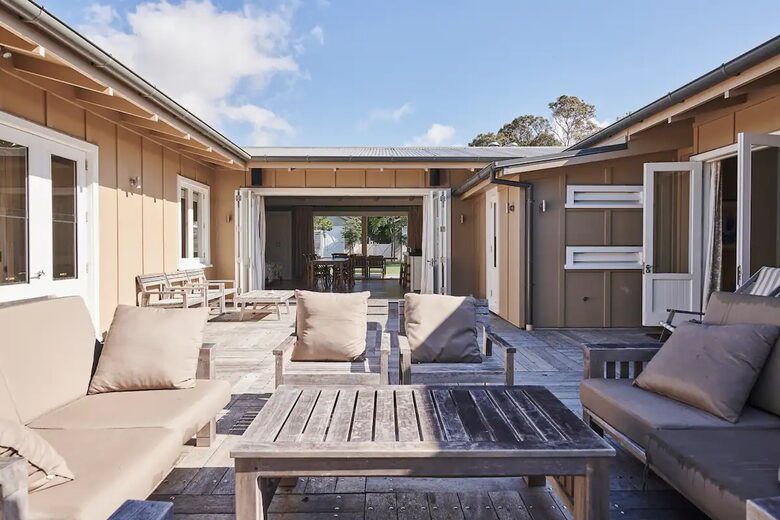 The Boathouse - Hawkes Bay, New Zealand