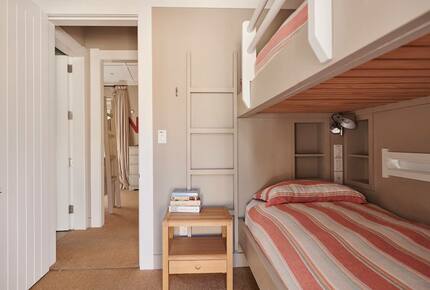 The Boathouse - Hawkes Bay, New Zealand