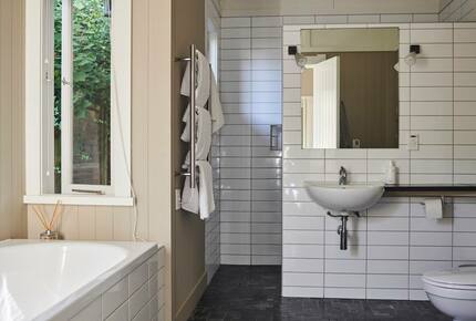 The Boathouse - Hawkes Bay, New Zealand