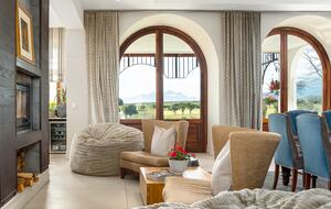 Manor House Fijndraai Estate (R)