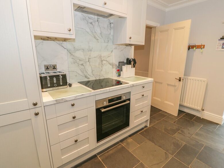 Historic Welsh Coastal Flat - Portmeirion, United Kingdom