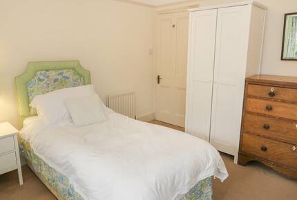 Historic Welsh Coastal Flat - Portmeirion, United Kingdom