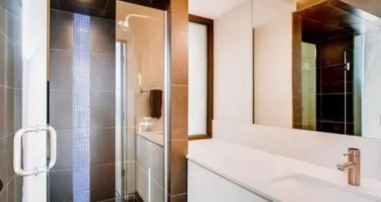 Guest bath