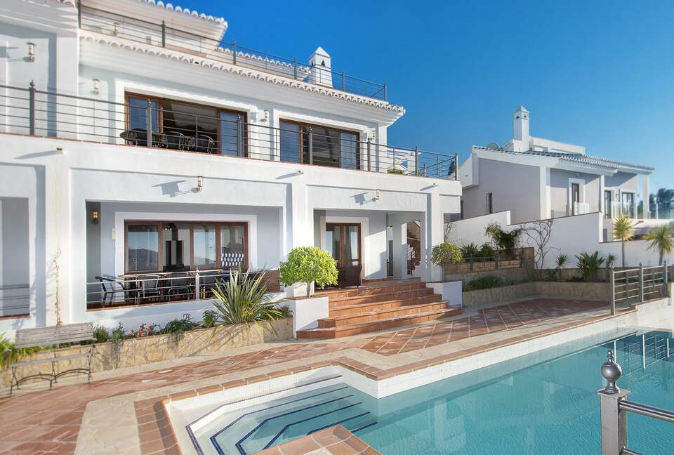 Mas Mananas - La Herradura, Spain