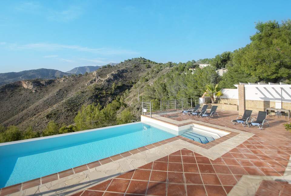 Mas Mananas - La Herradura, Spain