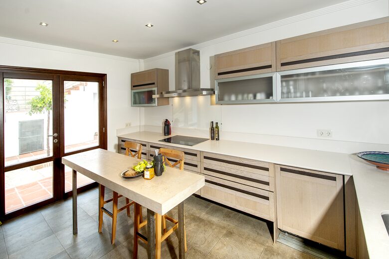 Mas Mananas - La Herradura, Spain