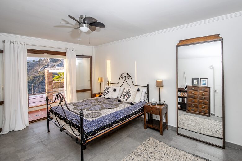 Mas Mananas - La Herradura, Spain