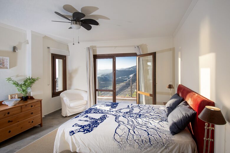 Mas Mananas - La Herradura, Spain