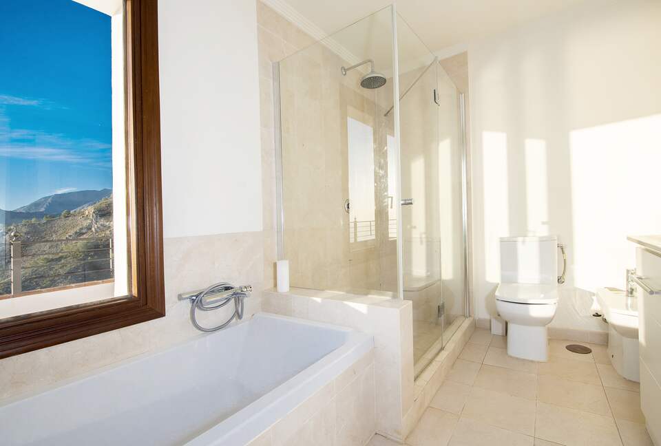 Mas Mananas - La Herradura, Spain