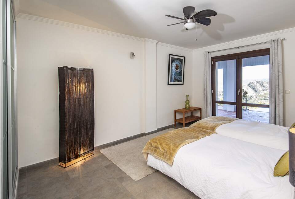 Mas Mananas - La Herradura, Spain