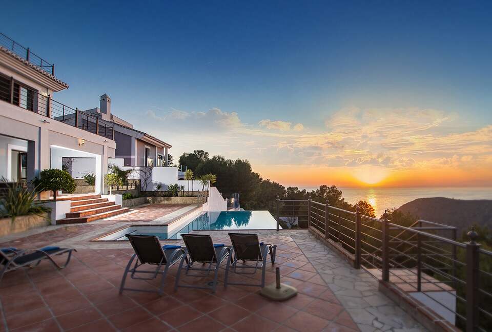 Mas Mananas - La Herradura, Spain