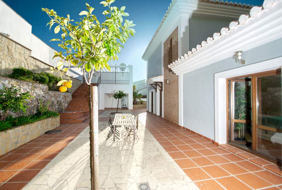 Mas Mananas - La Herradura, Spain