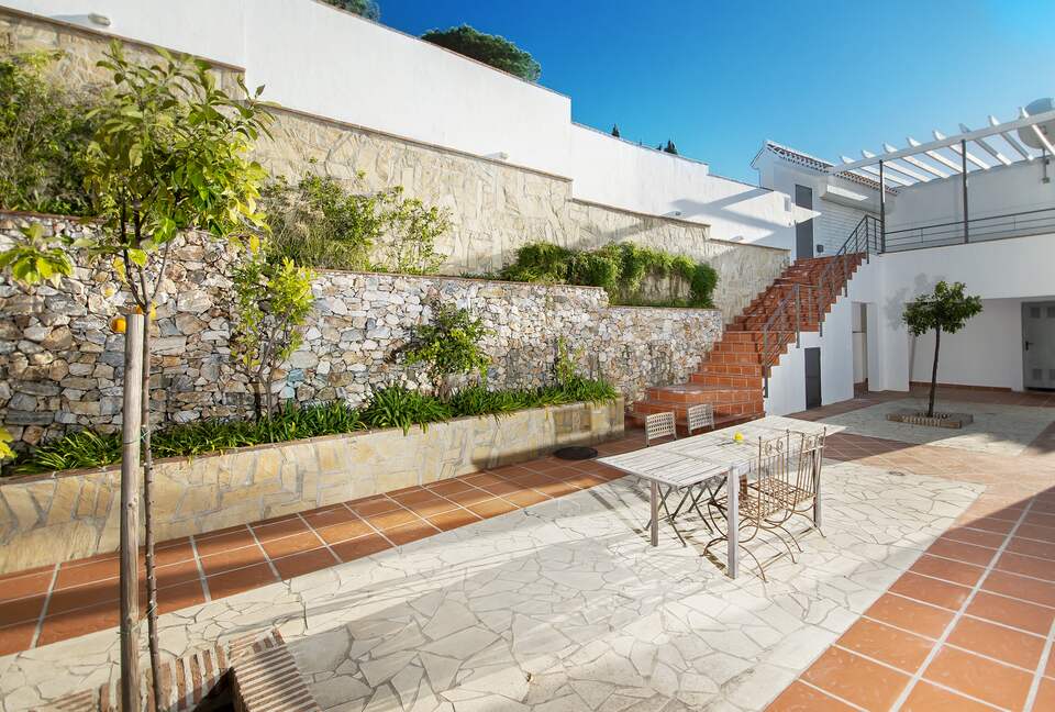 Mas Mananas - La Herradura, Spain