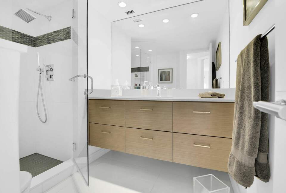 Stunning Beachfront Apartment - Boca Raton, Florida