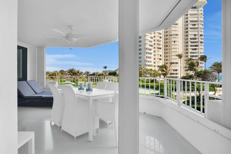 Stunning Beachfront Apartment - Boca Raton, Florida