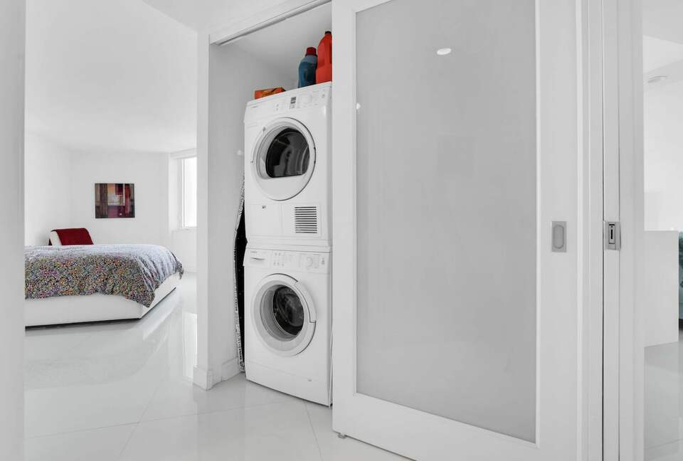 Stunning Beachfront Apartment - Boca Raton, Florida