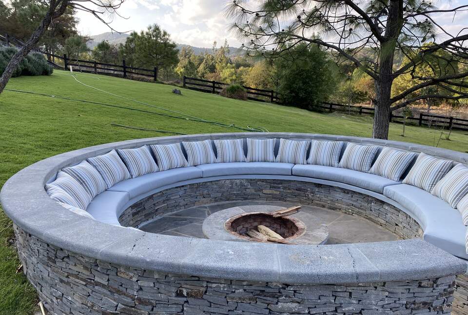 Home Exchange in Tapalpa, Jalisco, Mexico fire pit for 16