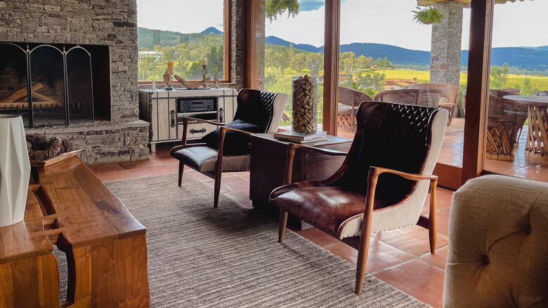 Home Exchange in Tapalpa, Jalisco, Mexico main living room