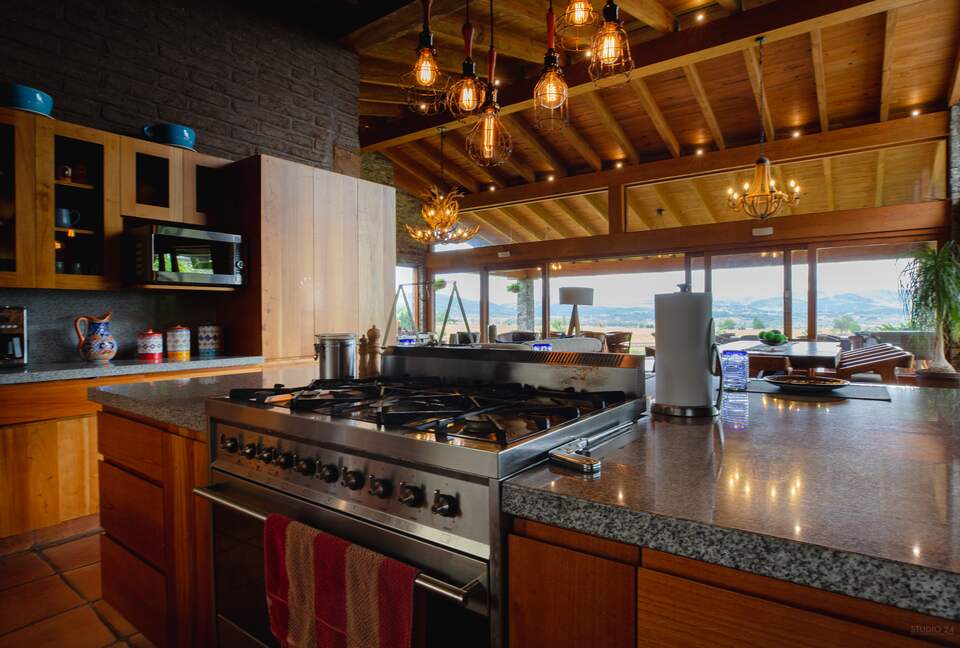 Home Exchange in Tapalpa, Jalisco, Mexico gourmet kitchen