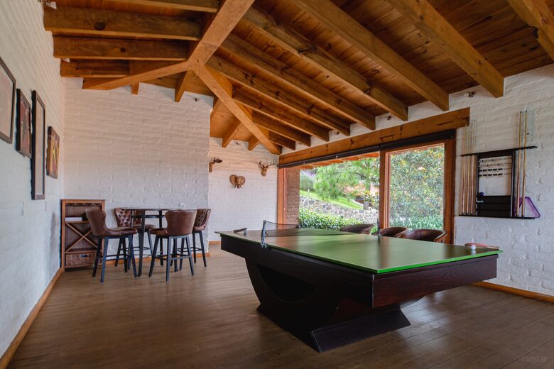 Game room Billard, Ping Pong and football table