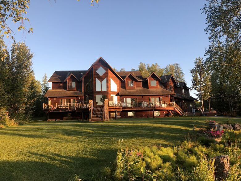 Blue Lantern Lodge - Big Lake, Alaska
