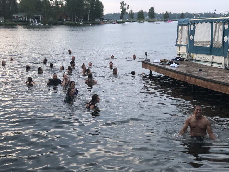 Blue Lantern Lodge - Big Lake, Alaska