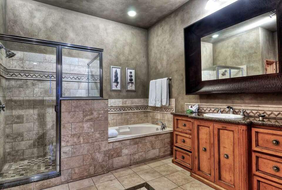 Home Exchange in Big Bear Lake, CA master bathroom