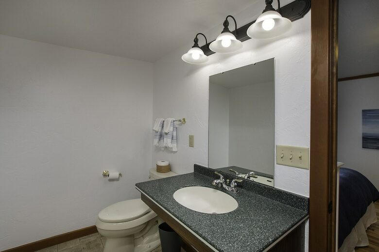 Home Exchange in Eagle River, WI Castaway en suite