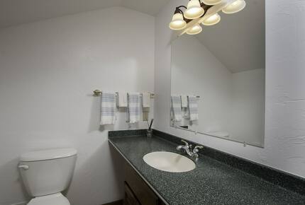 Home Exchange in Eagle River, WI "Eagles Nest" en suite