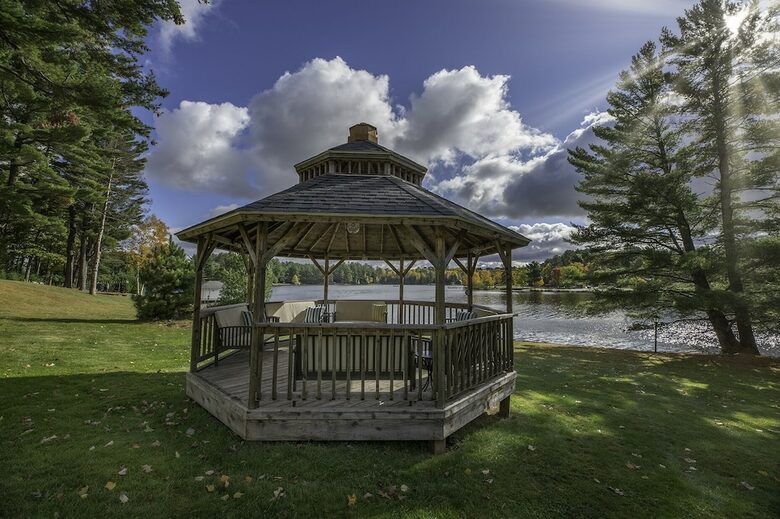 Home Exchange in Eagle River, WI gazebo