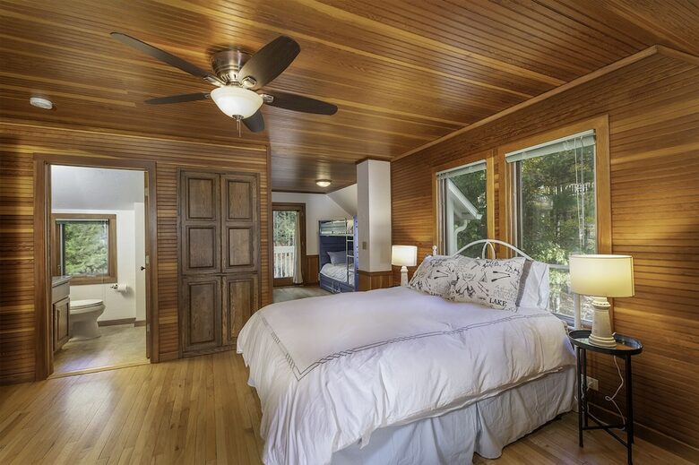 Home Exchange in Eagle River, WI "Port" sleeps 6