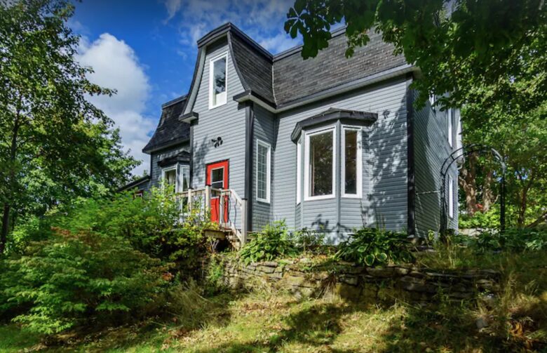 Bemister's Manor Historic Home