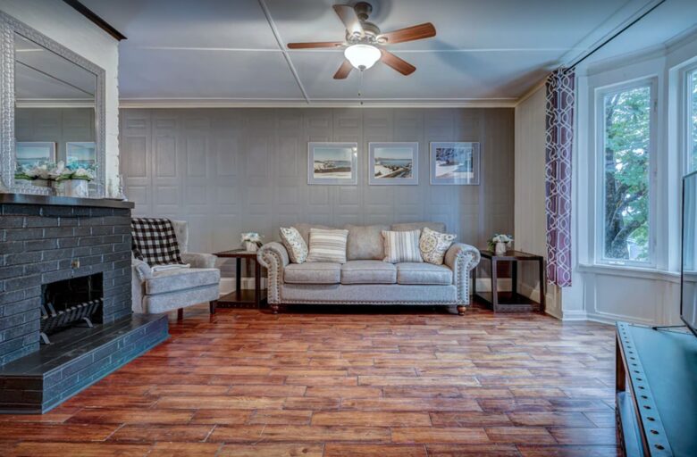 Living room with fireplace