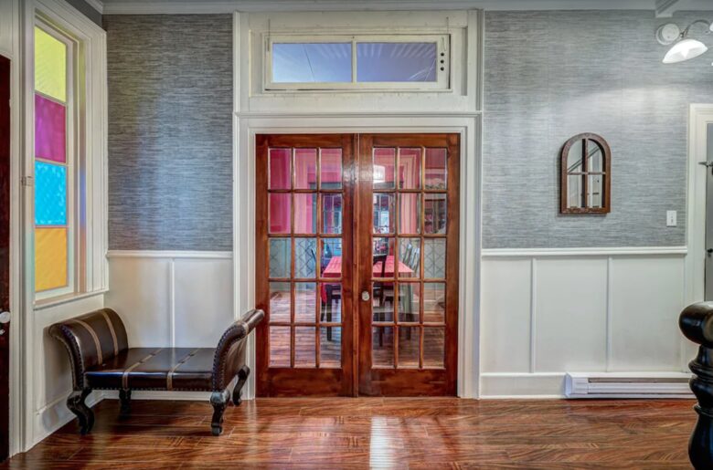 French doors to dining room