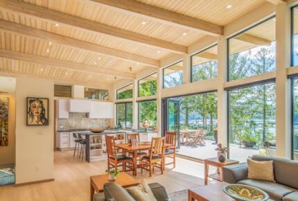 Victoria Modern Masterpiece - Victoria, Canada