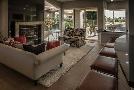 Home Exchange in La Quinta, CA open concept living space