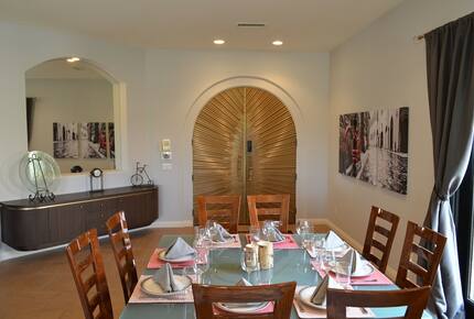 Home Exchange in La Quinta, CA dining room