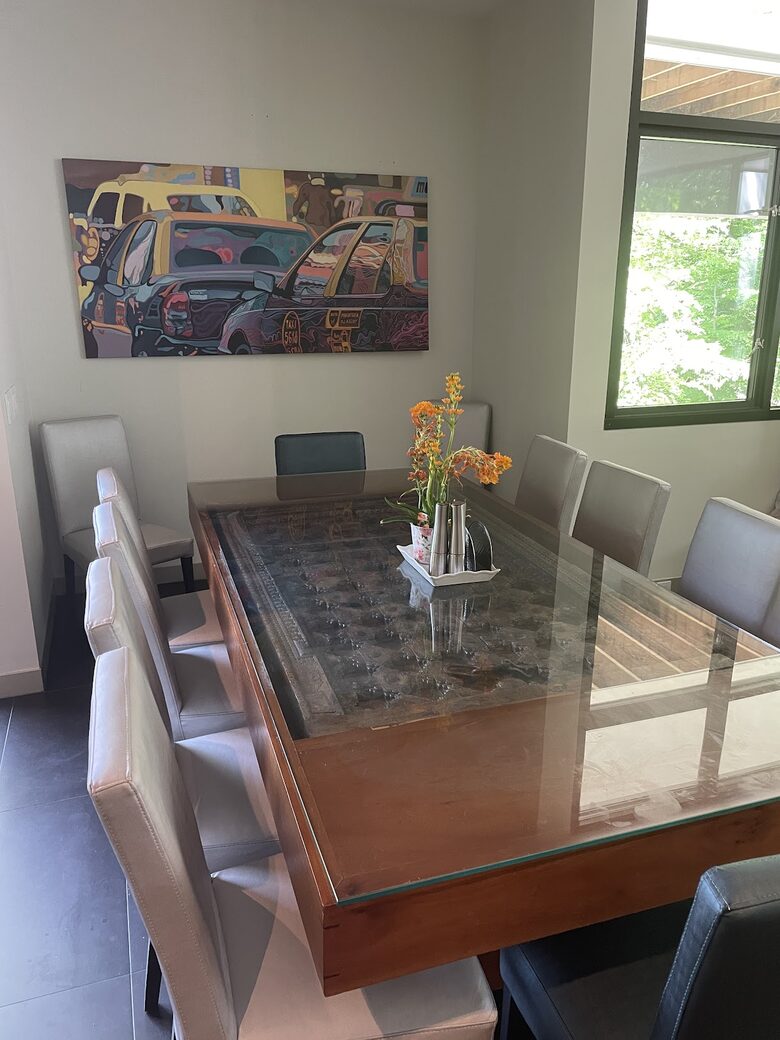Atlanta Contemporary Getaway - Atlanta, Georgia