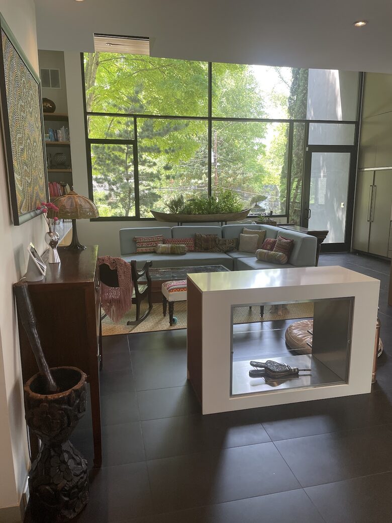 Atlanta Contemporary Getaway - Atlanta, Georgia