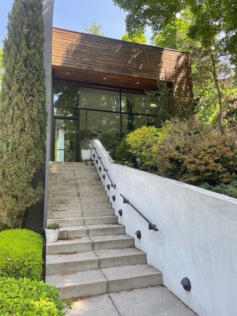 Atlanta Contemporary Getaway - Atlanta, Georgia