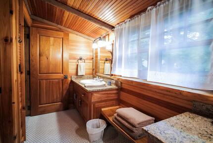 Far Horizon Estate - Lake Placid, New York